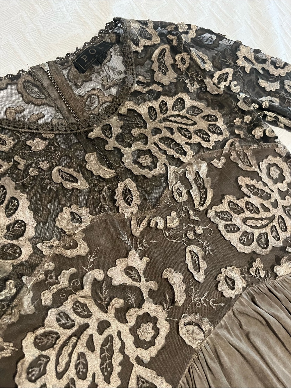 POL Boho Bell Sleeve Babydoll Top Taupe Lace Peplum Small - Picture 13 of 16